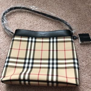 ❌SOLD ❌ Authentic Burberry shoulder bag